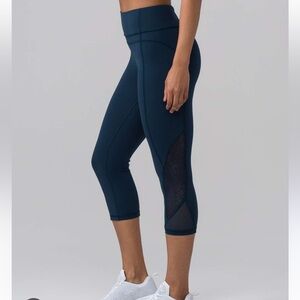 Lululemon Twist & Train Crop Blue